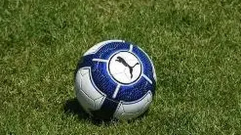 今夜老将出征，湖人战场助力欢呼！